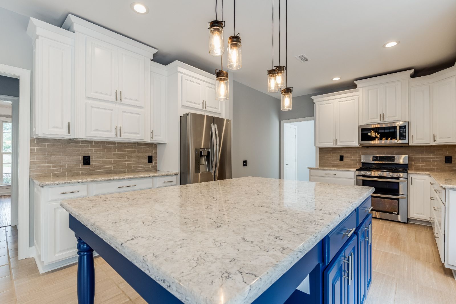 Copy of 0Q6A8804 Interior Painting