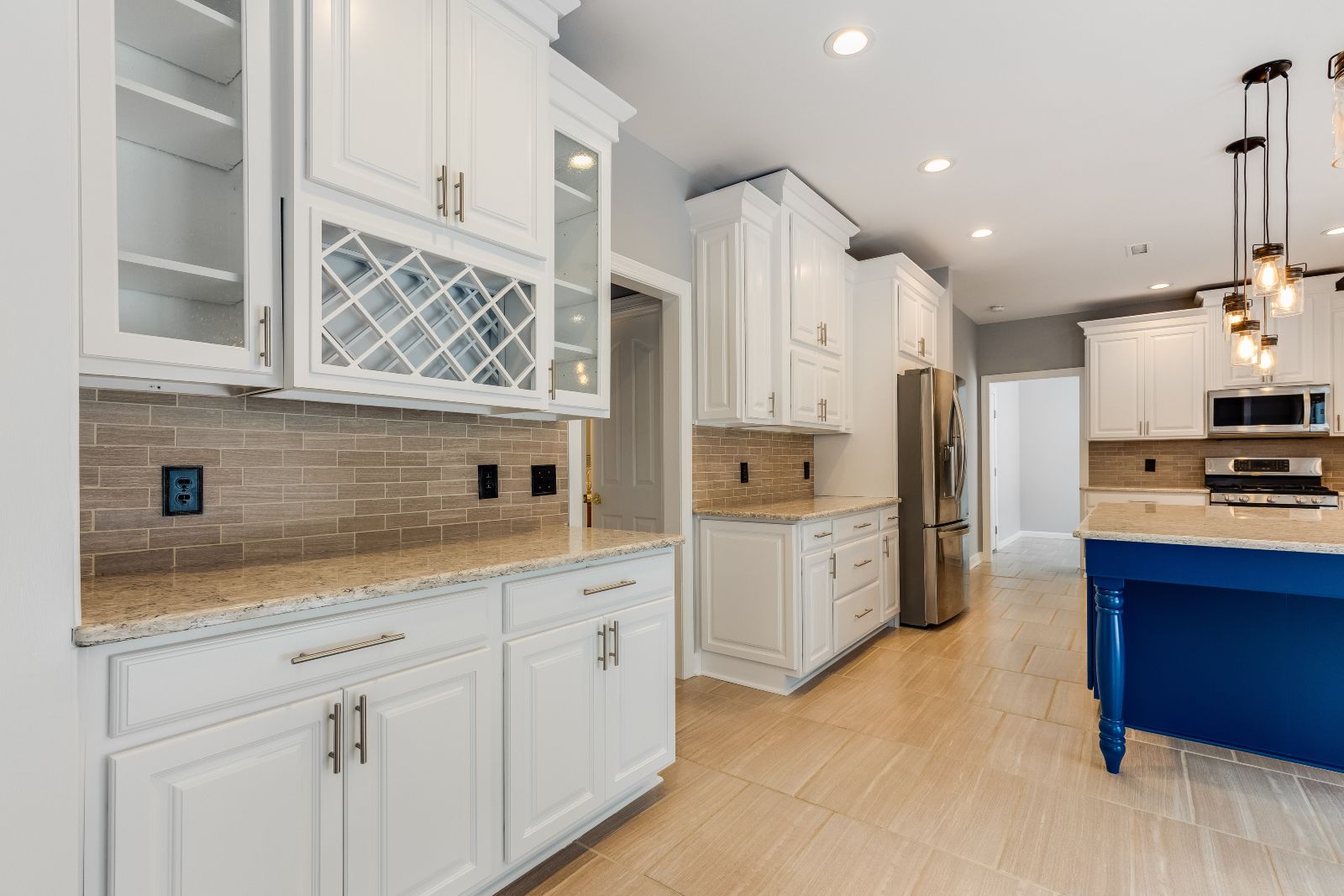 Copy of 0Q6A8831 Interior Painting