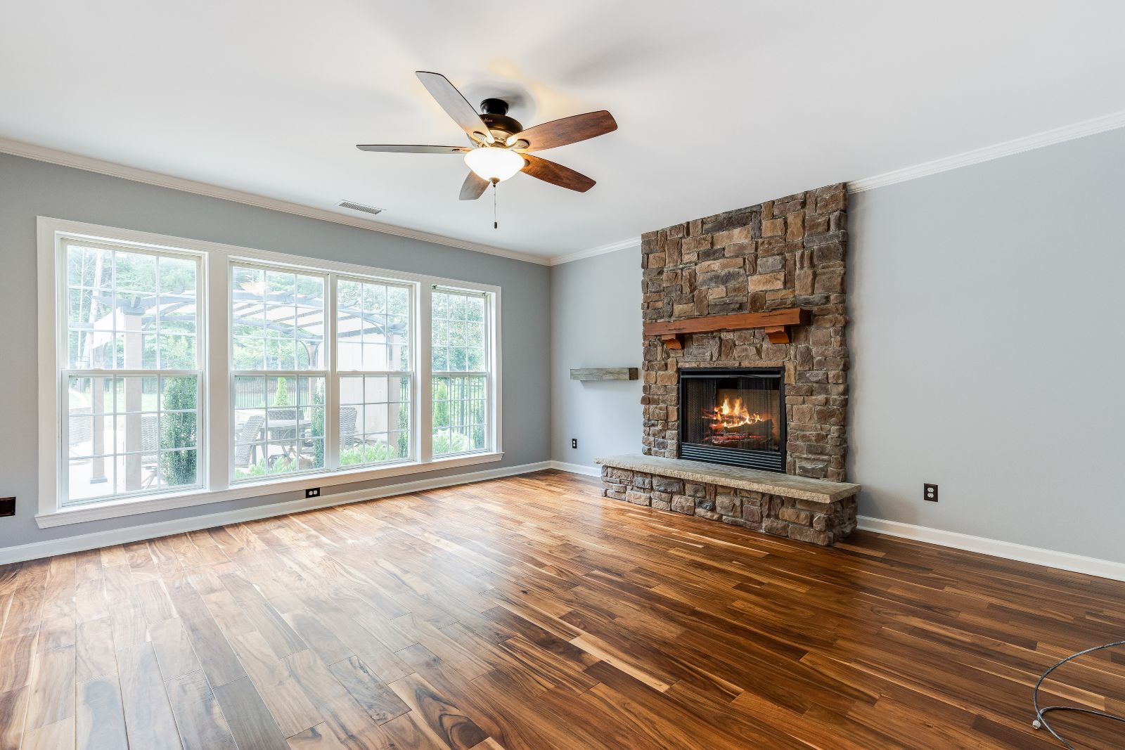 Copy of 0Q6A8834 Interior Painting